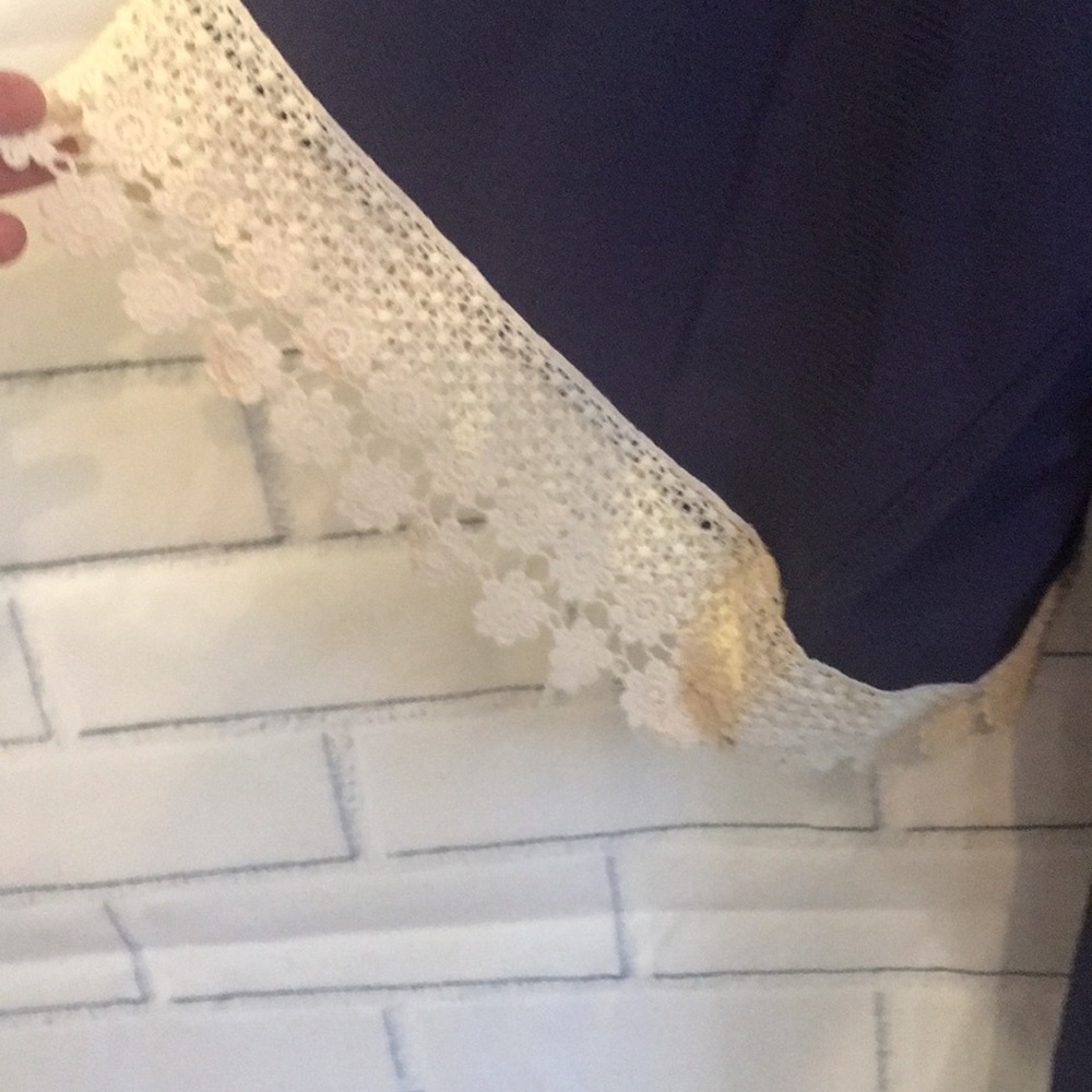 Umgee tunic/dress navy cream lace - Picture 2 of 4